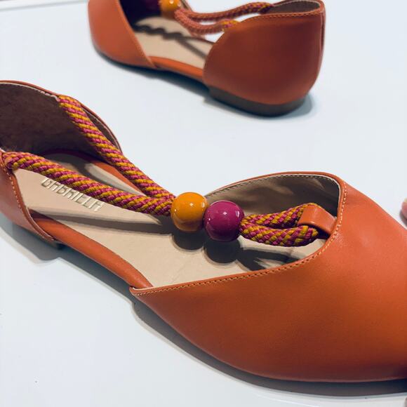 Gabriela Pumpkin Orange Beads Pointed Toe Flats Size BRAZIL 37 US 8 - Picture 8 of 12